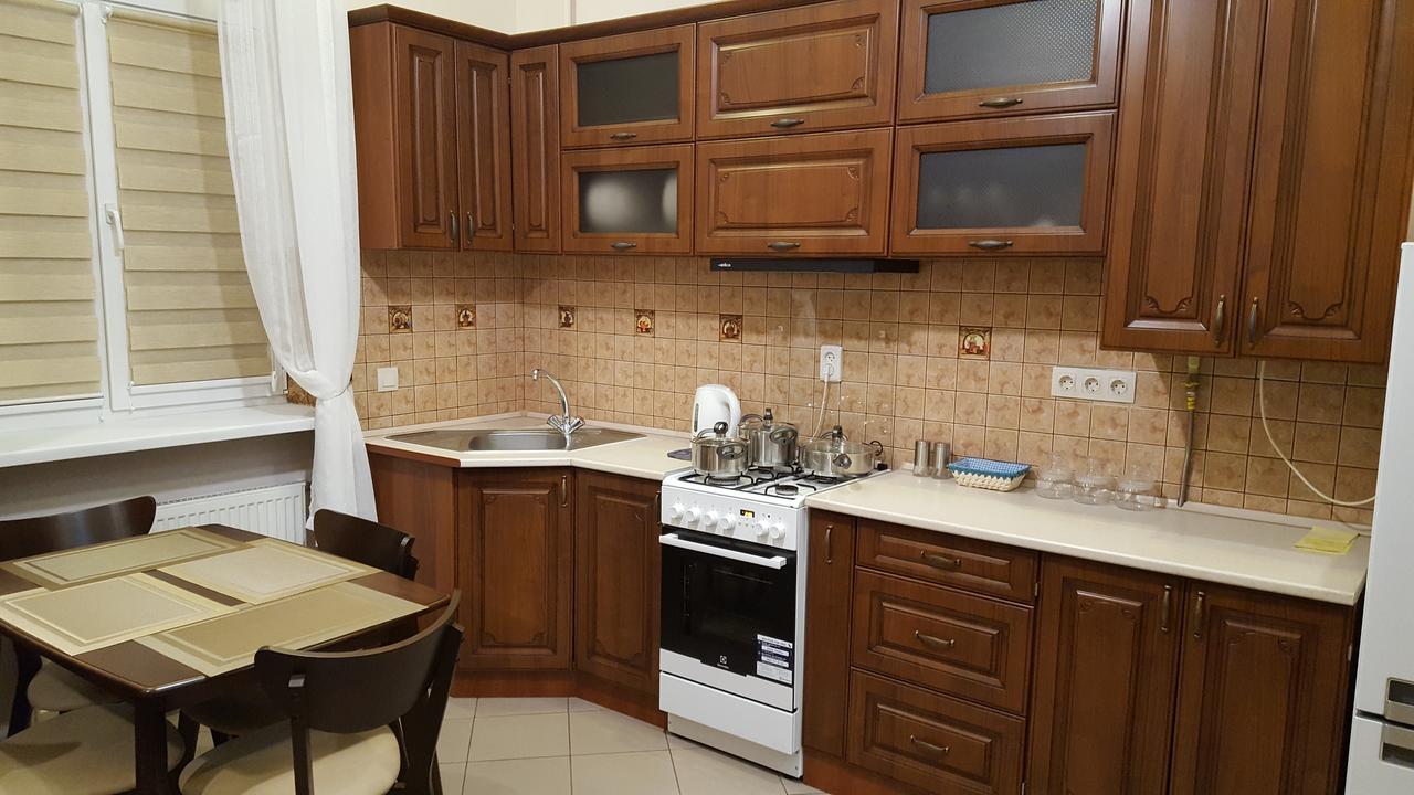 Soprano Apartment Lviv Exteriör bild